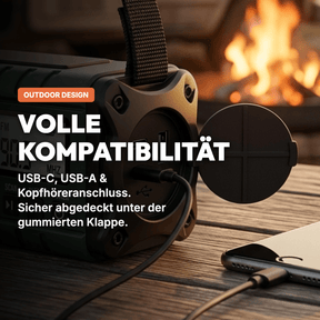 Dynox Sunbase Anschlüsse – USB-C, USB-A und Kopfhöreranschluss mit gummierter Schutzkappe für Outdoor-Einsatz